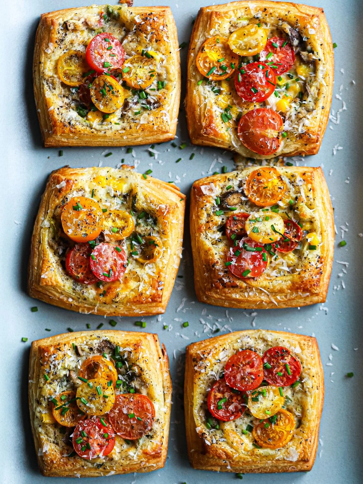 دنش جبنه مع شيري طماطم